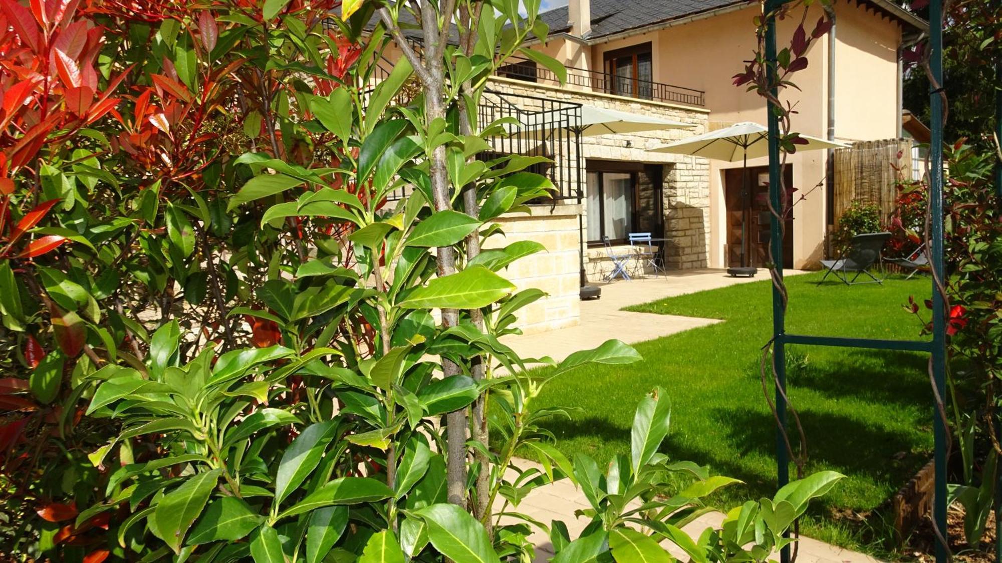 Studio Gites Au Pont De La Gineze Barjac  Exterior foto